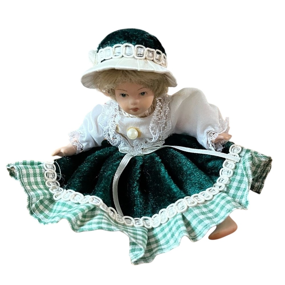 Vintage‎ All Porcelain Doll Green Country Dress & Hat 5" (Irish?) Handcrafted
